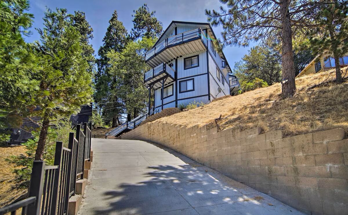 805 Berne Drive