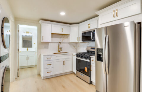 42601 Claudia Street – Units B and C